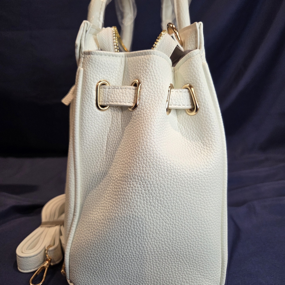 Elegant White Top-Handle Satchel Bag - Picture 10 of 10